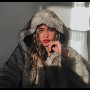 Meet your Posher, Antoinette #callmetoni